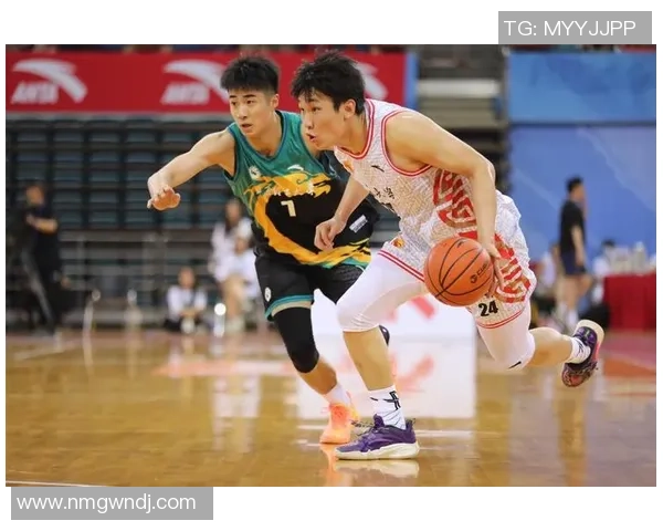 篮球热议：北京篮球队的配合争议